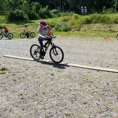 Kita Johanngeorgenstadt Kinder mit Rad