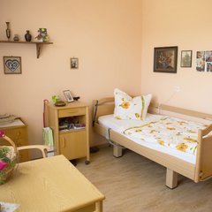 Altenpflegeheim Lugau Zimmer Einrichtung 